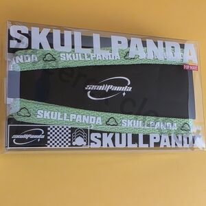 Pop Mart Skullpanda Shoe Lace - green